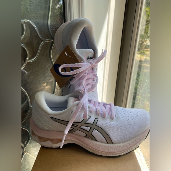 🆕 NIB ASICS Kayano 27 Women’s Size 5 ✨ - Picture 8 of 9